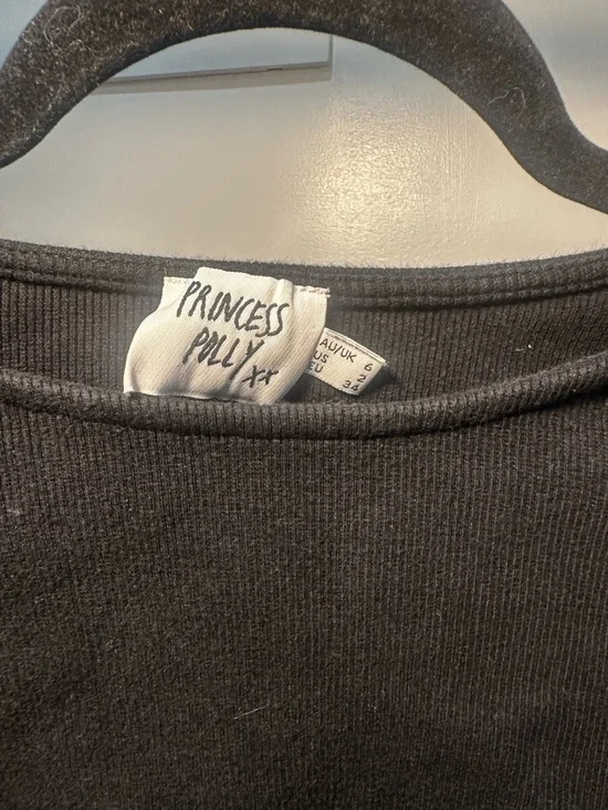 Princess Polly Black Ribbed Tee - Picture 2 of 3